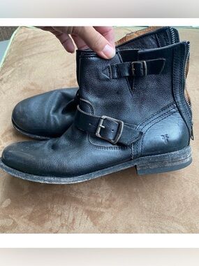 Black Frye boots